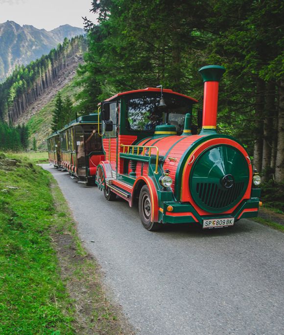 TschuTschu Bahn locomotive in Pöllatal